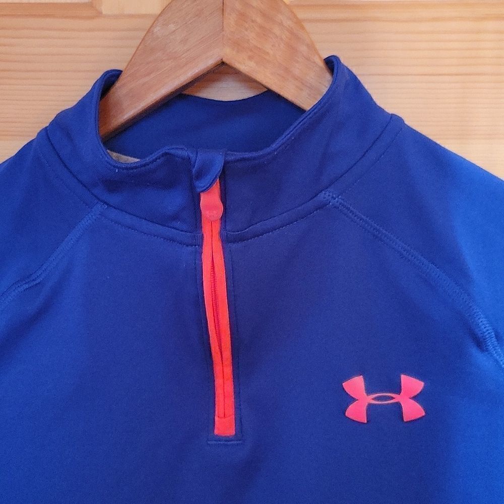 Under Armour Logo Quarter Zip  - Picture 2 of 8